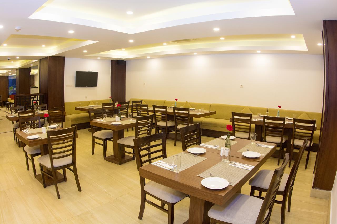 M Hotel Thamel-Kathmandu Bagian luar foto