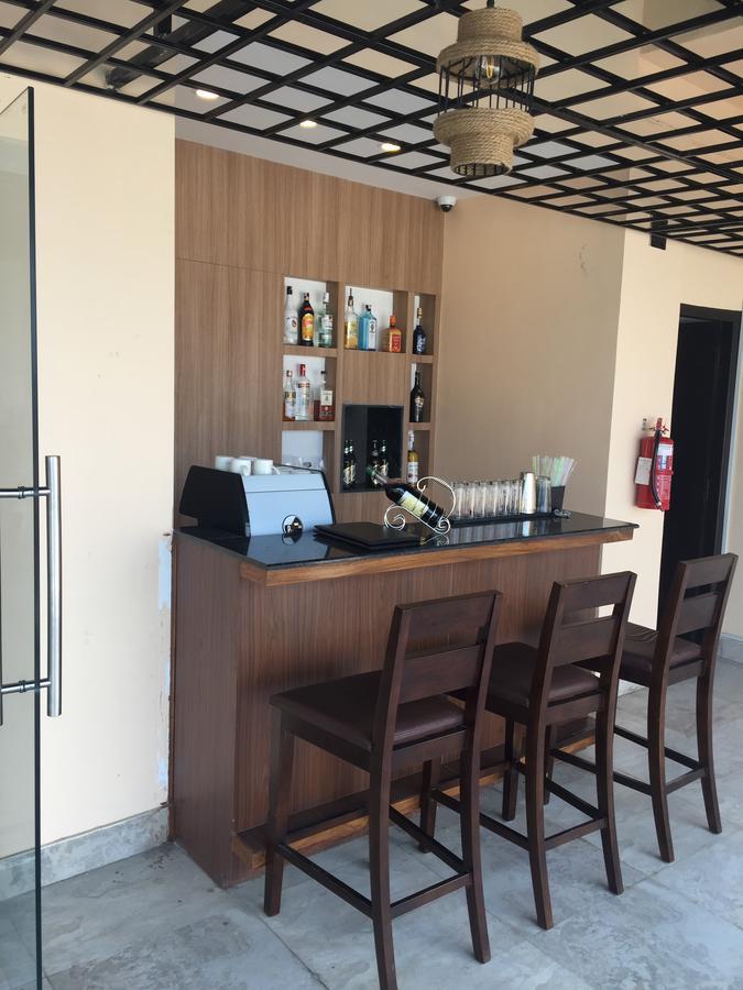 M Hotel Thamel-Kathmandu Bagian luar foto
