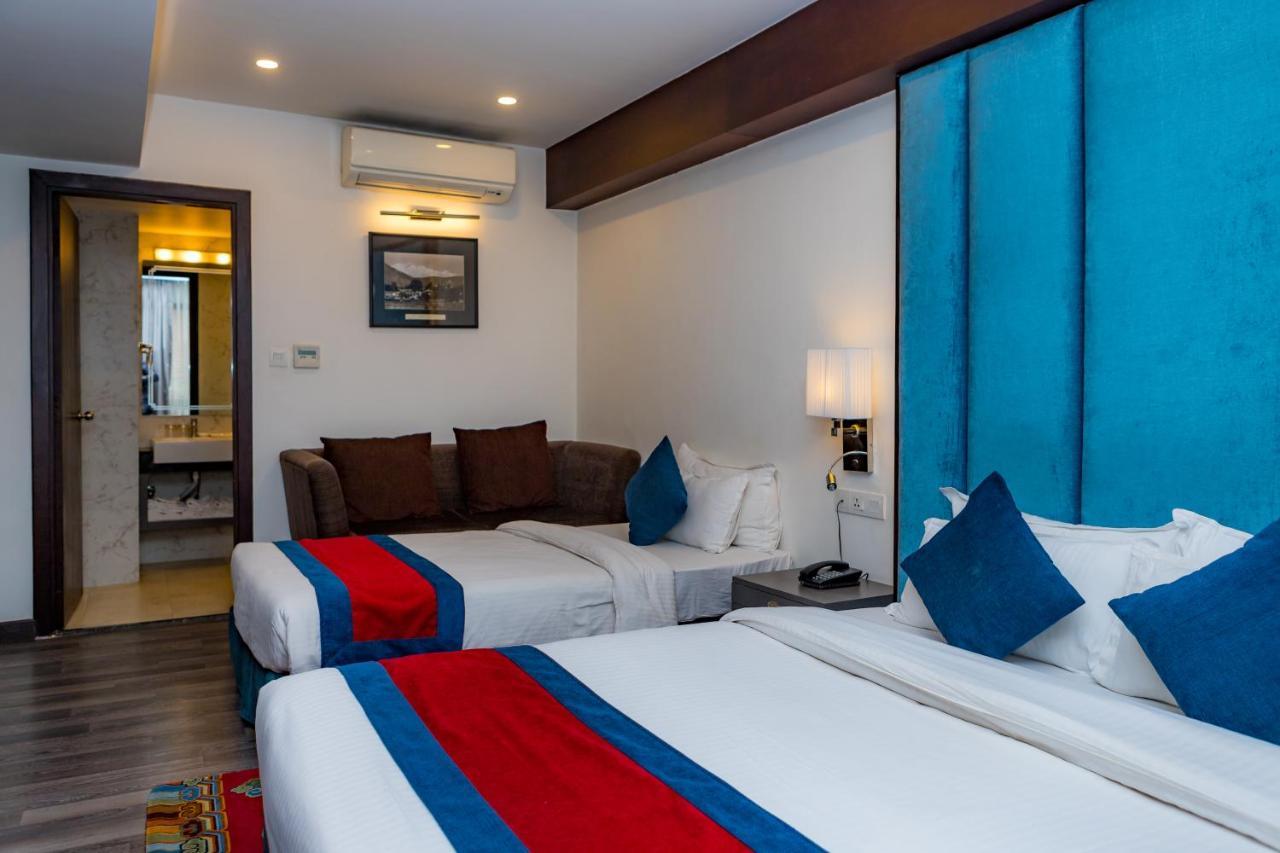 M Hotel Thamel-Kathmandu Bagian luar foto