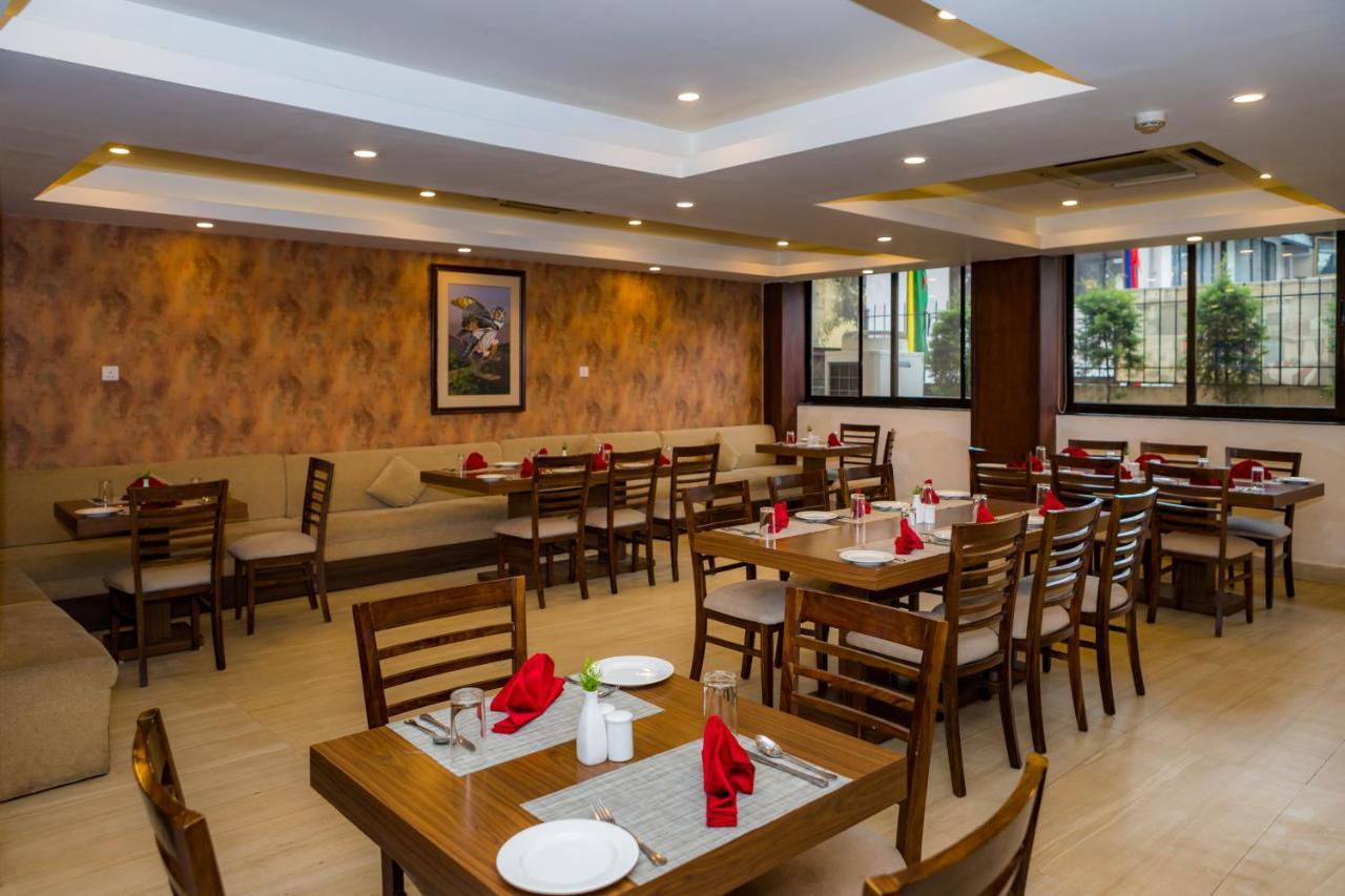 M Hotel Thamel-Kathmandu Bagian luar foto