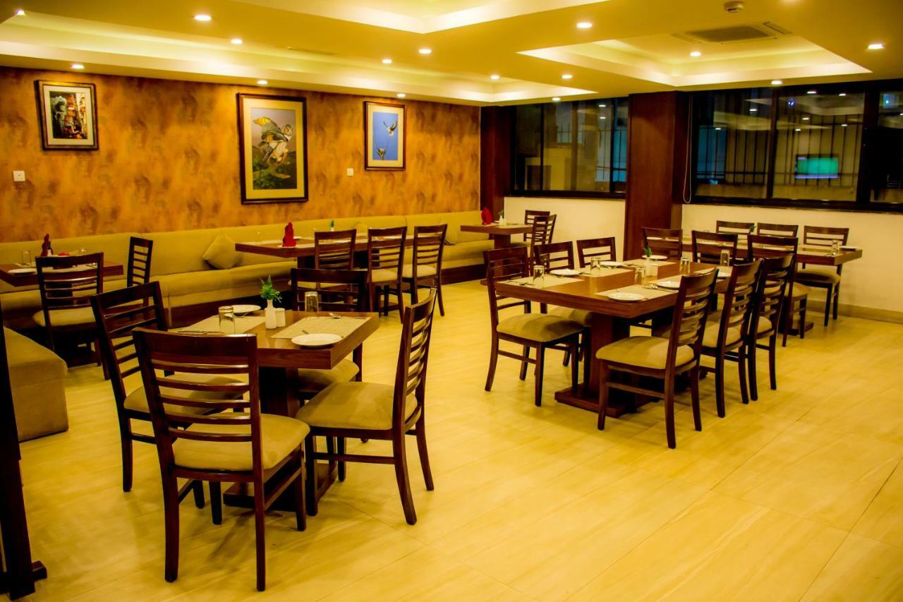 M Hotel Thamel-Kathmandu Bagian luar foto